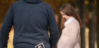 Czy Ultradźwięki przechodzą przez szkło?