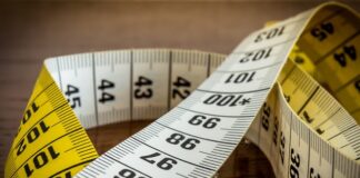 Jak zmierzyć mostek w okularach?