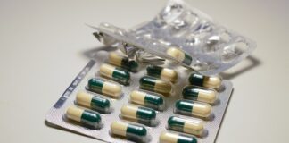 Czy pęcherz moczowy może wypaść?