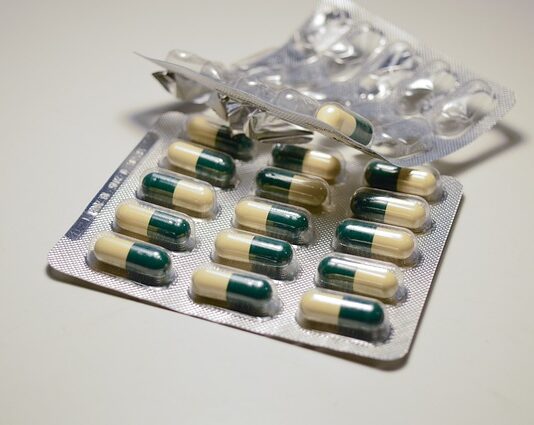 Czy pęcherz moczowy może wypaść?