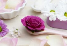 Ile kosztuje zabieg oczyszczania twarzy u kosmetyczki?